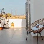 Nymphee Luxury Agia Anna (Naxos)