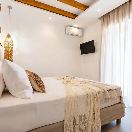 Nymphée Luxury Villa *