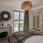 ヴィラ Nymphee Luxury