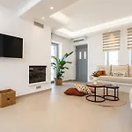 ヴィラ Nymphee Luxury Agia Anna (Naxos)