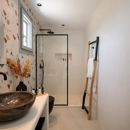Вилла Nymphee Luxury *
